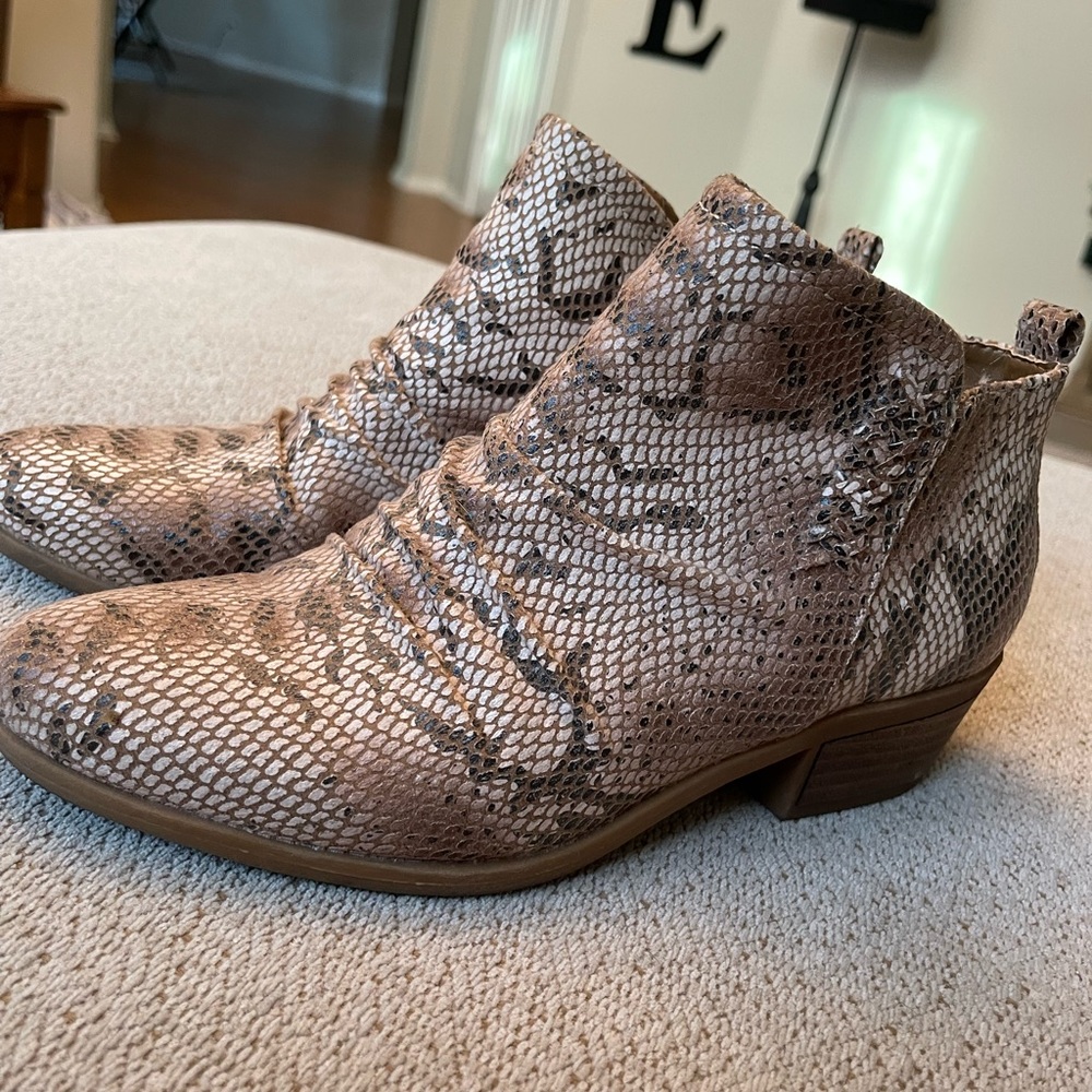 Snakeskin Pattern Booties - image 4